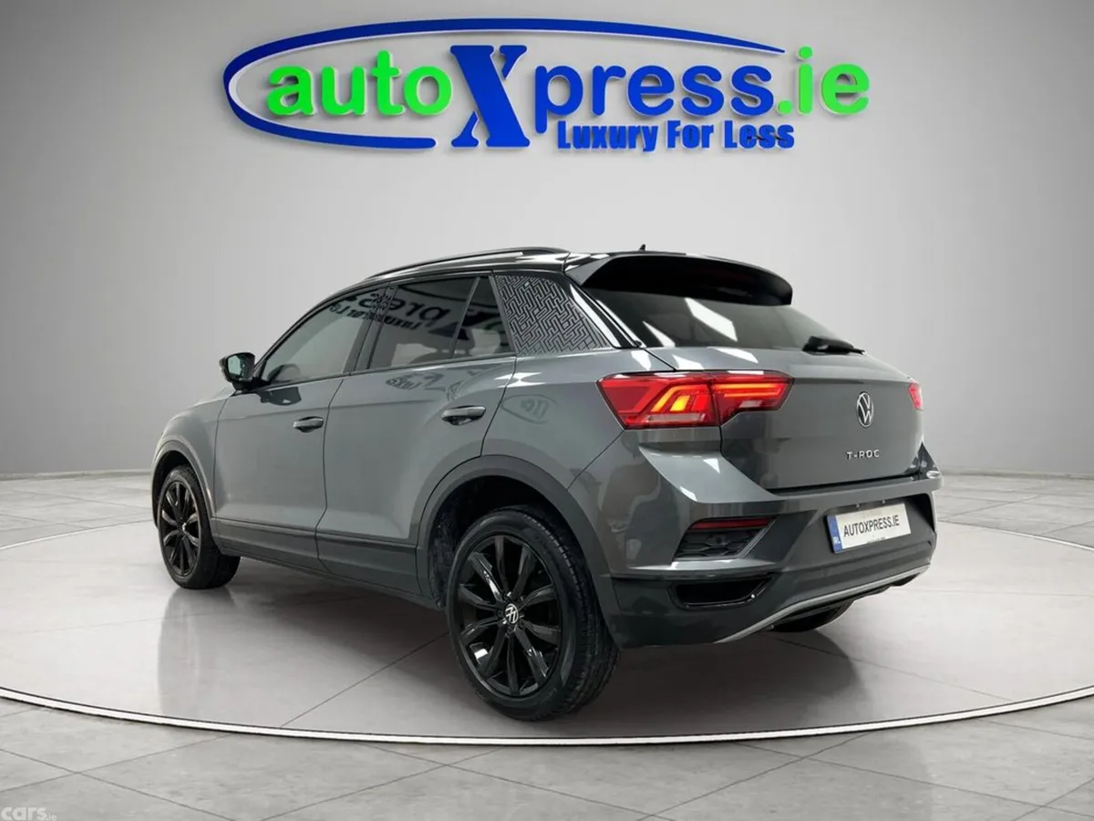 Volkswagen T-Roc SUV, Diesel, 2022, Grey
