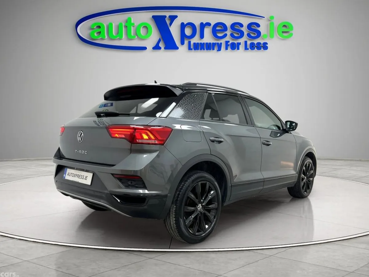 Volkswagen T-Roc SUV, Diesel, 2022, Grey