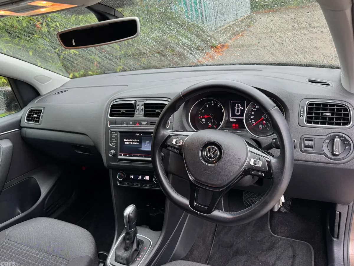 Volkswagen Polo Hatchback, Petrol, 2014, Brown