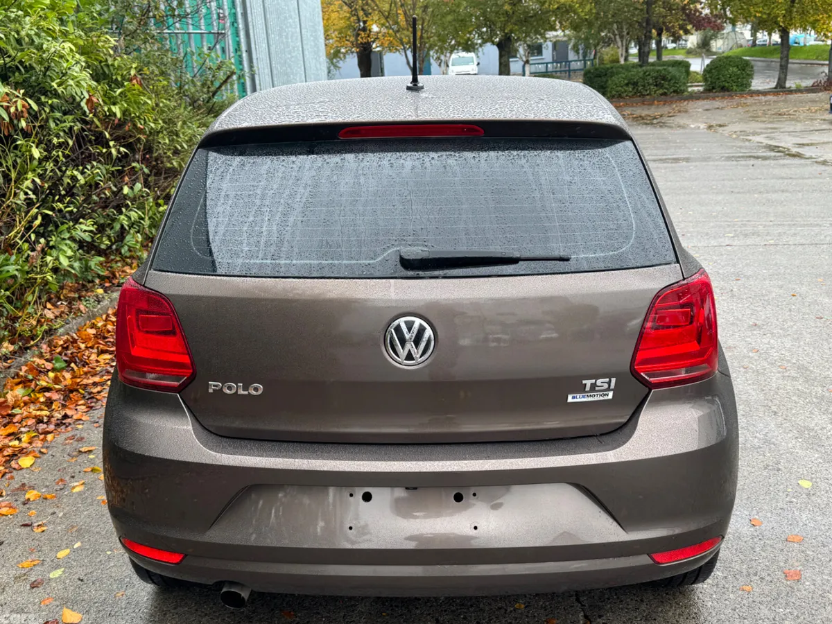Volkswagen Polo Hatchback, Petrol, 2014, Brown