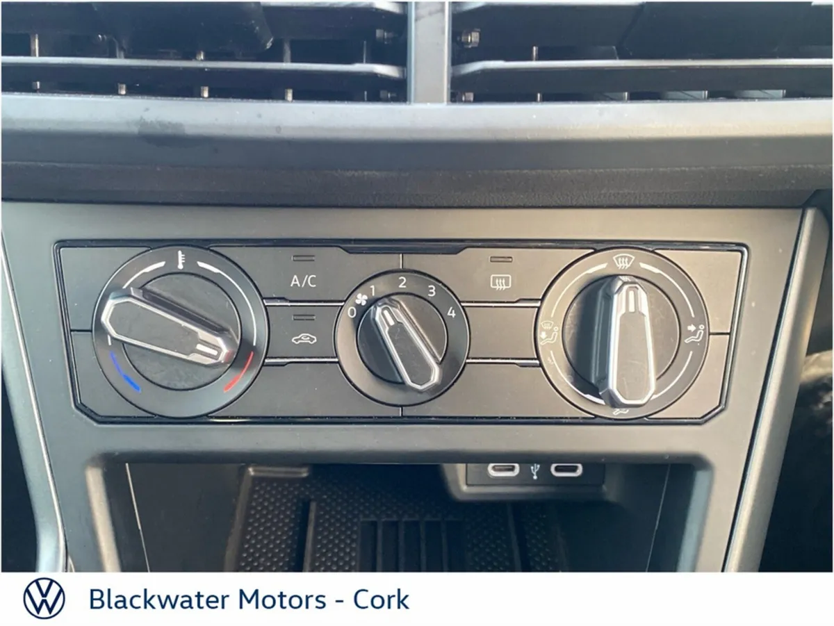 Volkswagen Polo Hatchback, Petrol, 2026, Black