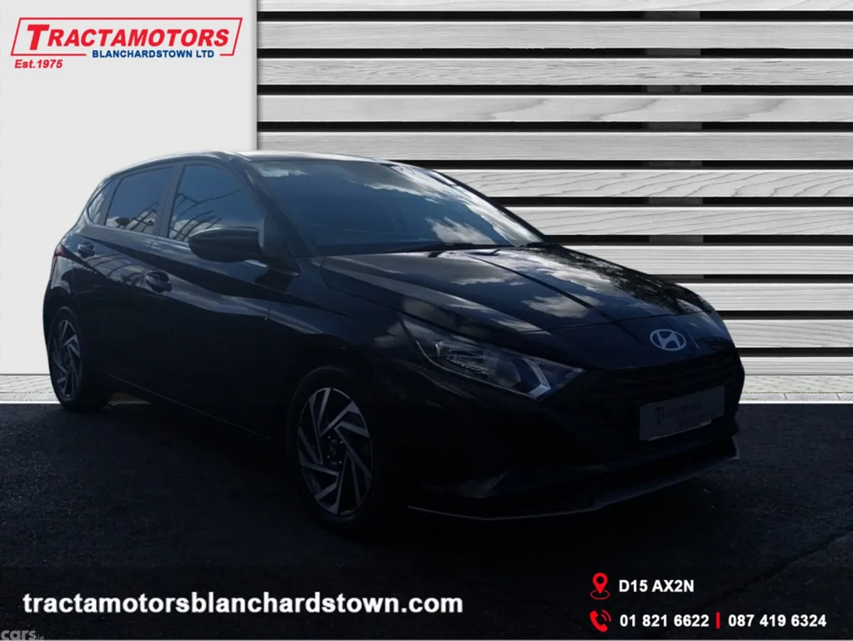 Hyundai i20 Hatchback, Petrol, 2024, Black