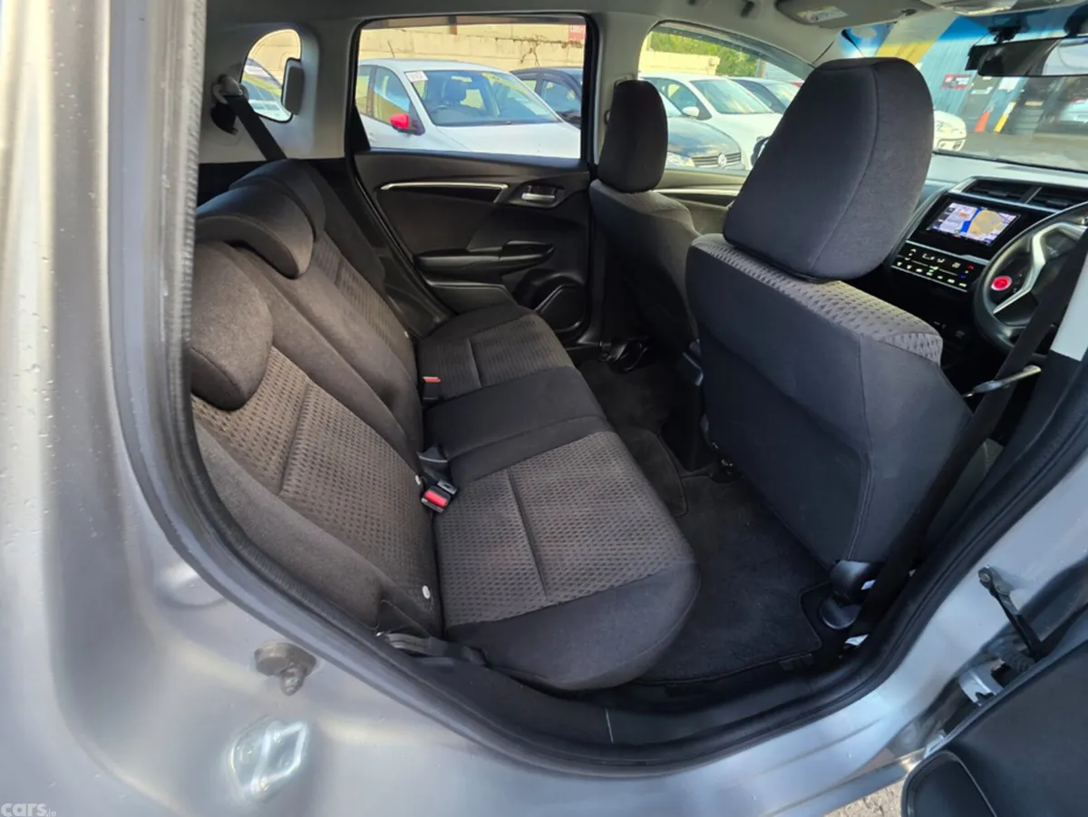 Honda Fit Hatchback, Petrol Hybrid, 2018, Silver