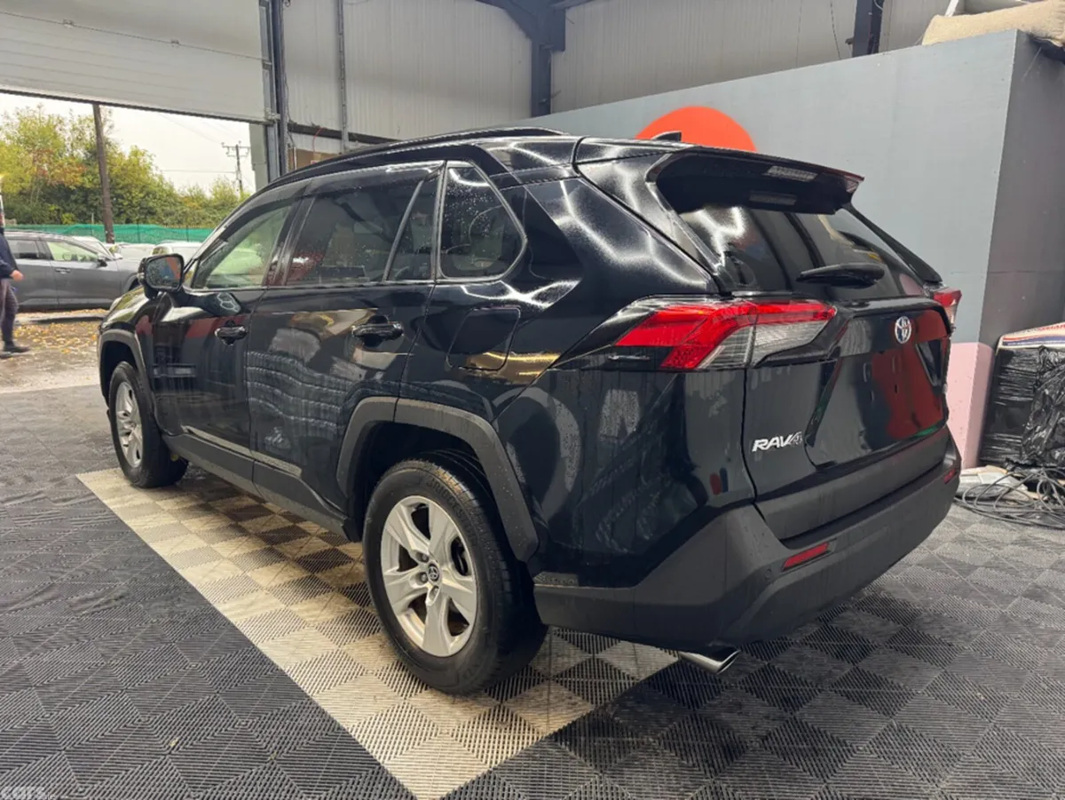 Toyota RAV4 SUV, Petrol Hybrid, 2021, Black