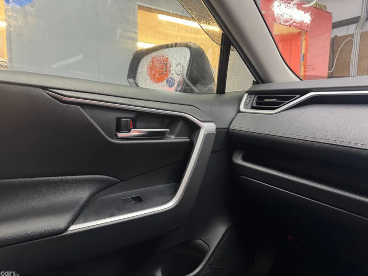 Toyota RAV4 SUV, Petrol Hybrid, 2021, Black