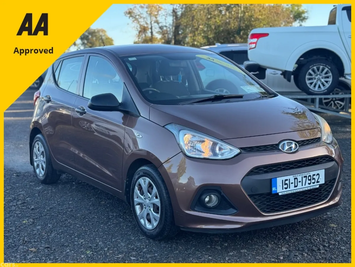 Hyundai i10 Hatchback, Petrol, 2015, Bronze