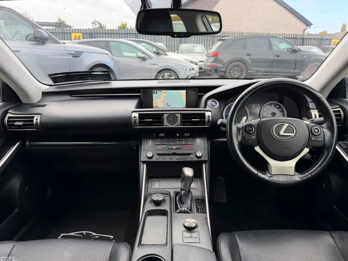 Lexus IS Saloon, Petrol Hybrid, 2015, Black