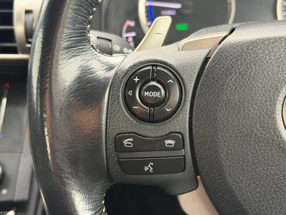 Lexus IS Saloon, Petrol Hybrid, 2015, Black