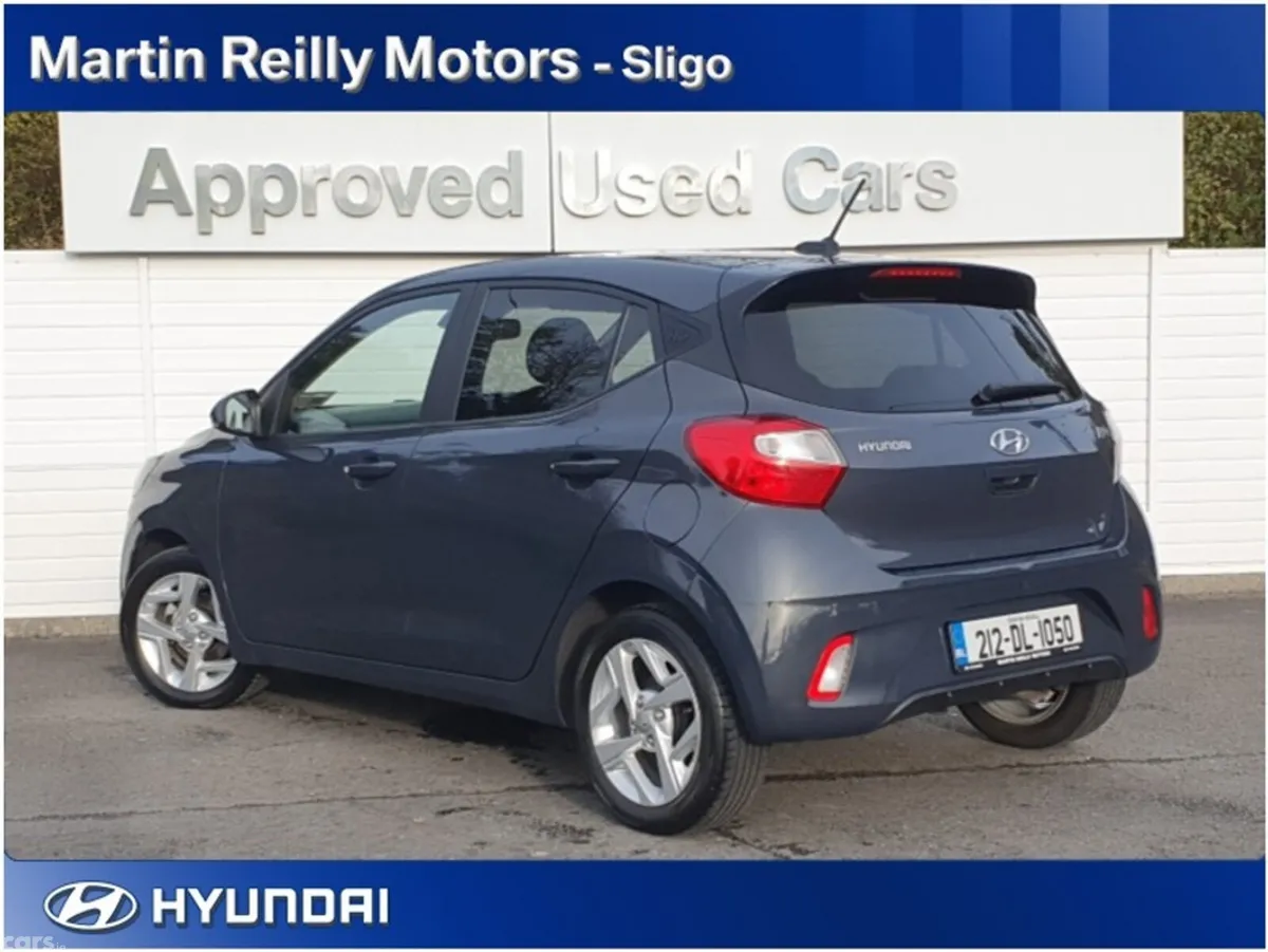 Hyundai i10 Hatchback, Petrol, 2021, Grey