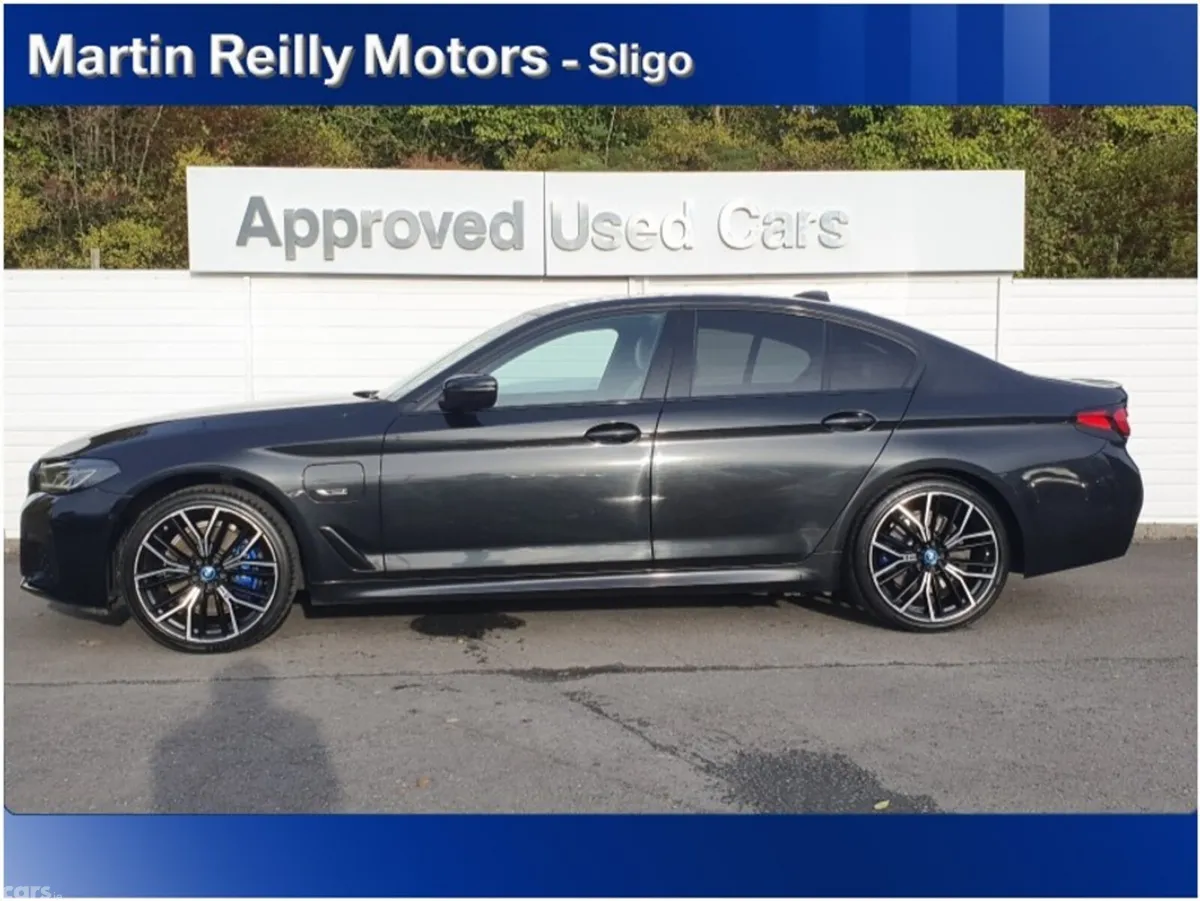 BMW 5-Series Saloon, Petrol Plug-in Hybrid, 2023, Black