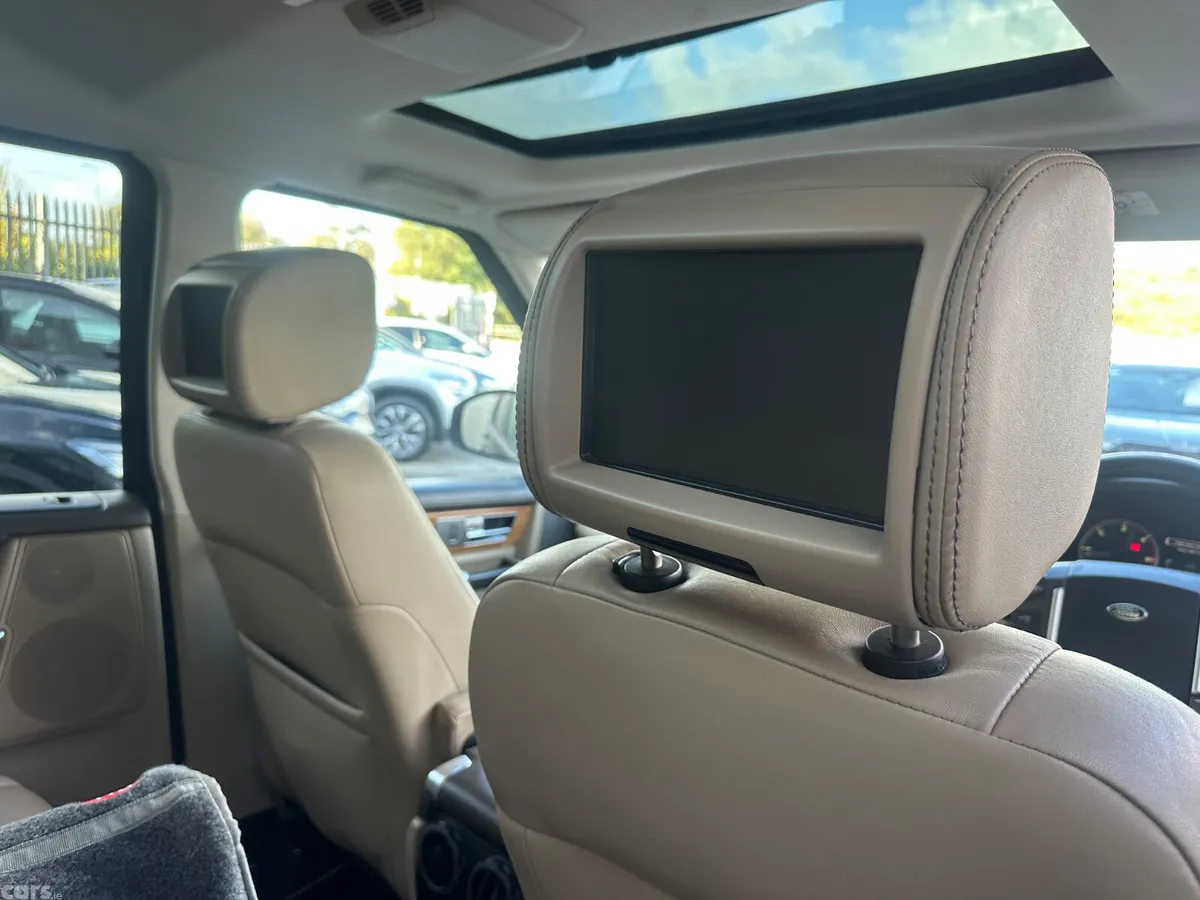 Land Rover Discovery SUV, Diesel, 2016, Black