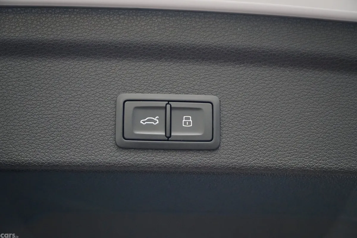 Audi Q3 Estate, Diesel, 2021, White