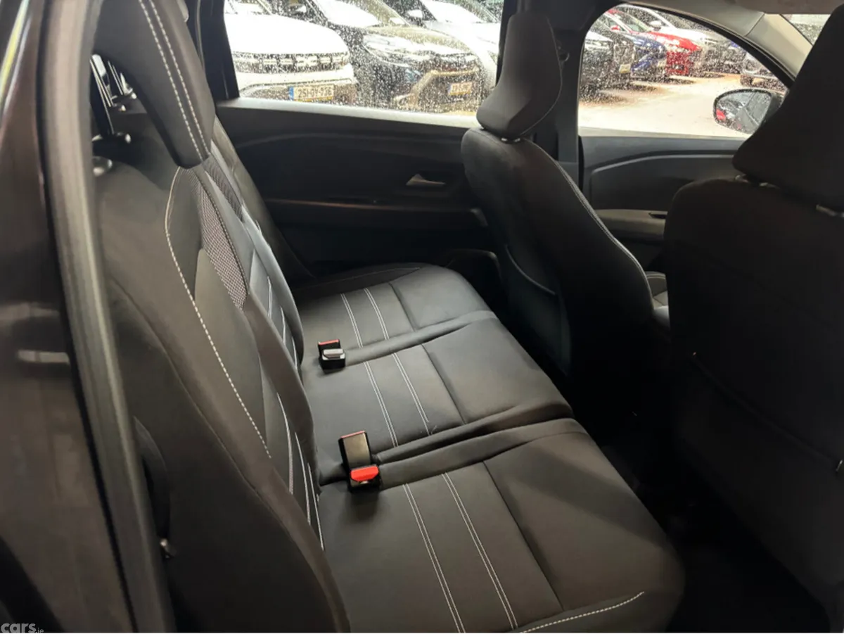 Dacia Jogger MPV, Petrol, 2024, Black