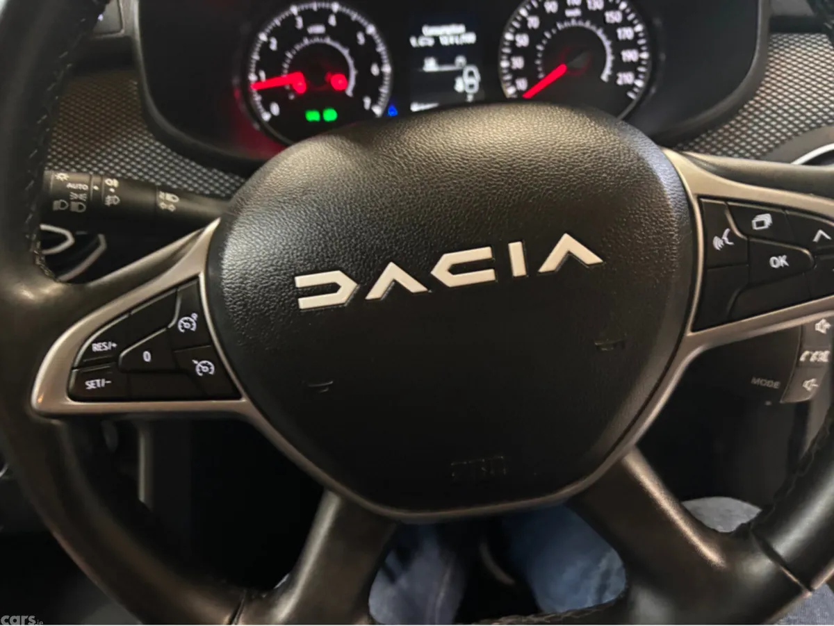 Dacia Jogger MPV, Petrol, 2024, Black