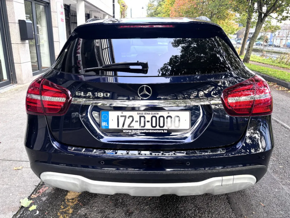 Mercedes-Benz GLA Hatchback, Petrol, 2017, Blue