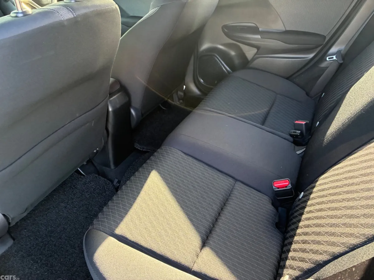 Honda Fit Hatchback, Petrol Hybrid, 2018, Blue