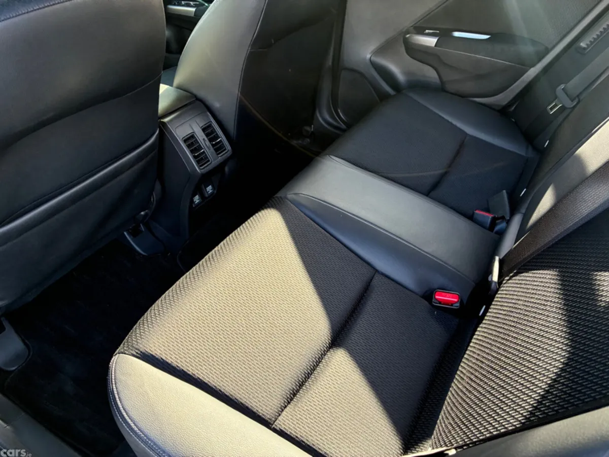 Honda Grace Saloon, Petrol Hybrid, 2019, Black