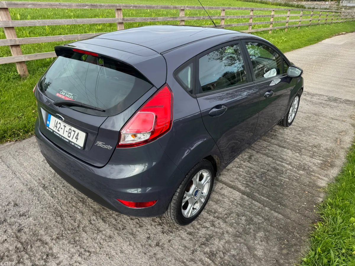 Ford Fiesta Hatchback, Petrol, 2014, Blue