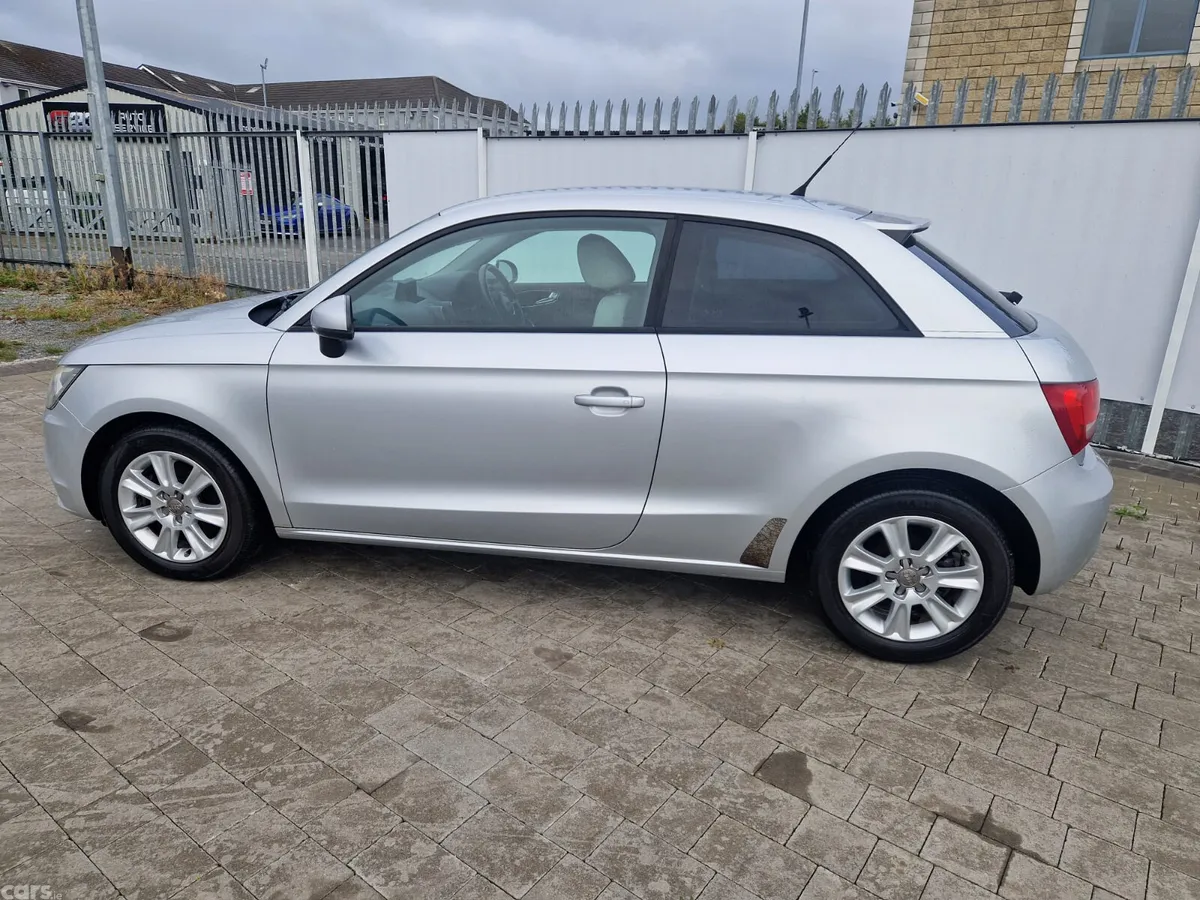 Audi A1 Hatchback, Petrol, 2011, Silver
