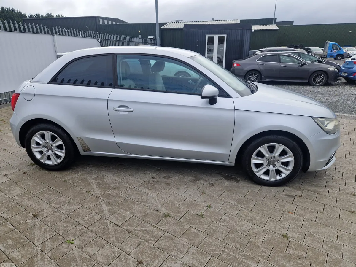 Audi A1 Hatchback, Petrol, 2011, Silver