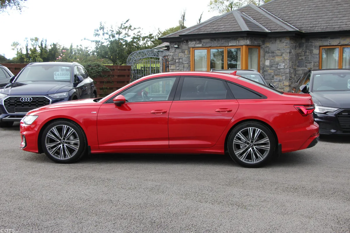 Audi A6 Saloon, Diesel, 2022, Red