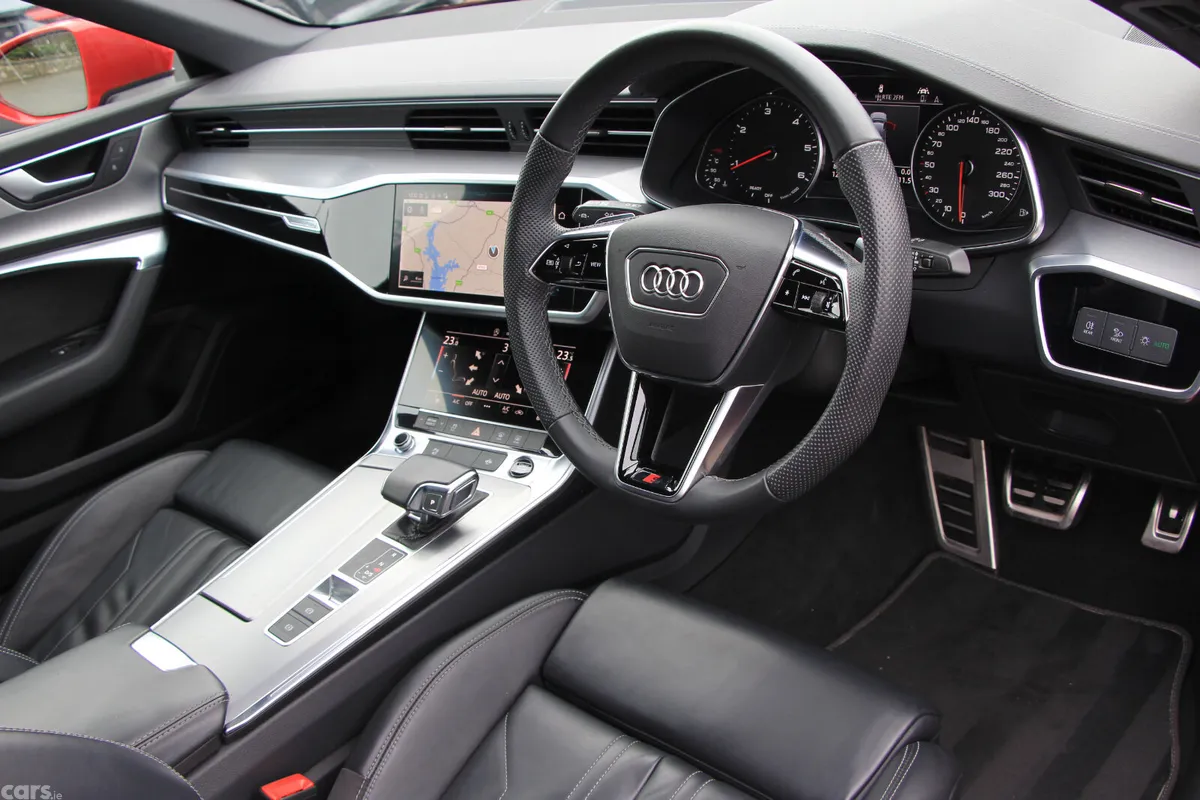Audi A6 Saloon, Diesel, 2022, Red