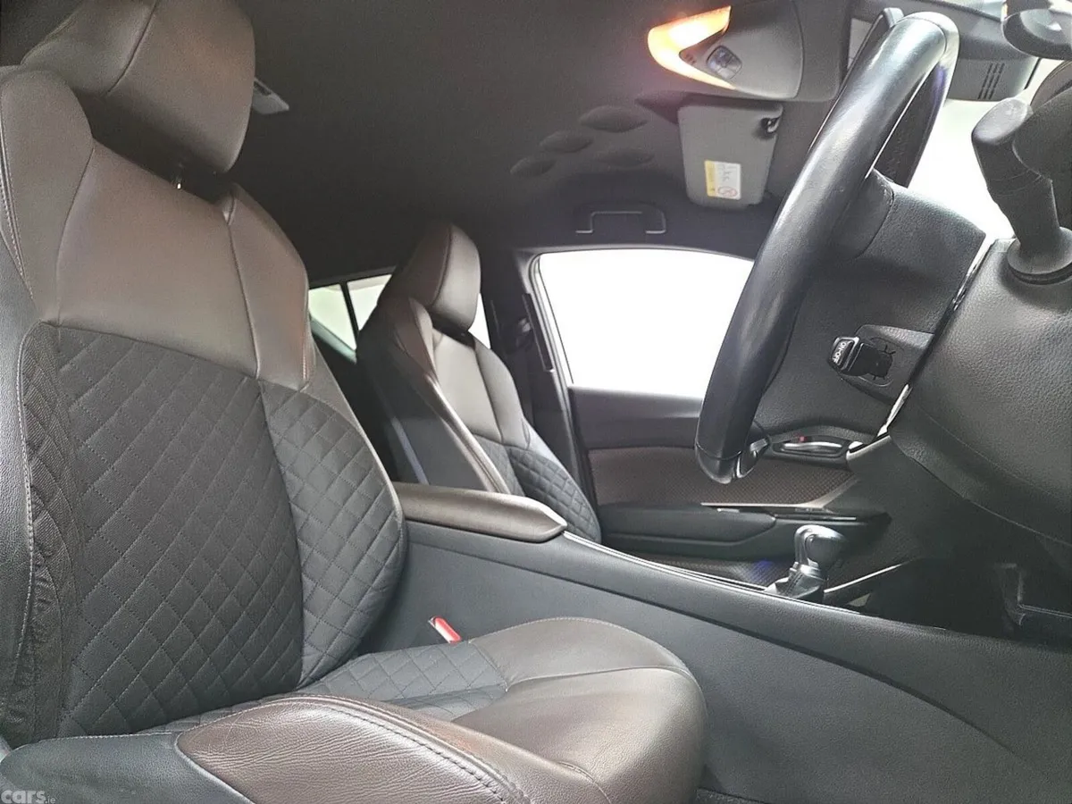Toyota C-HR SUV, Petrol Hybrid, 2018, Grey