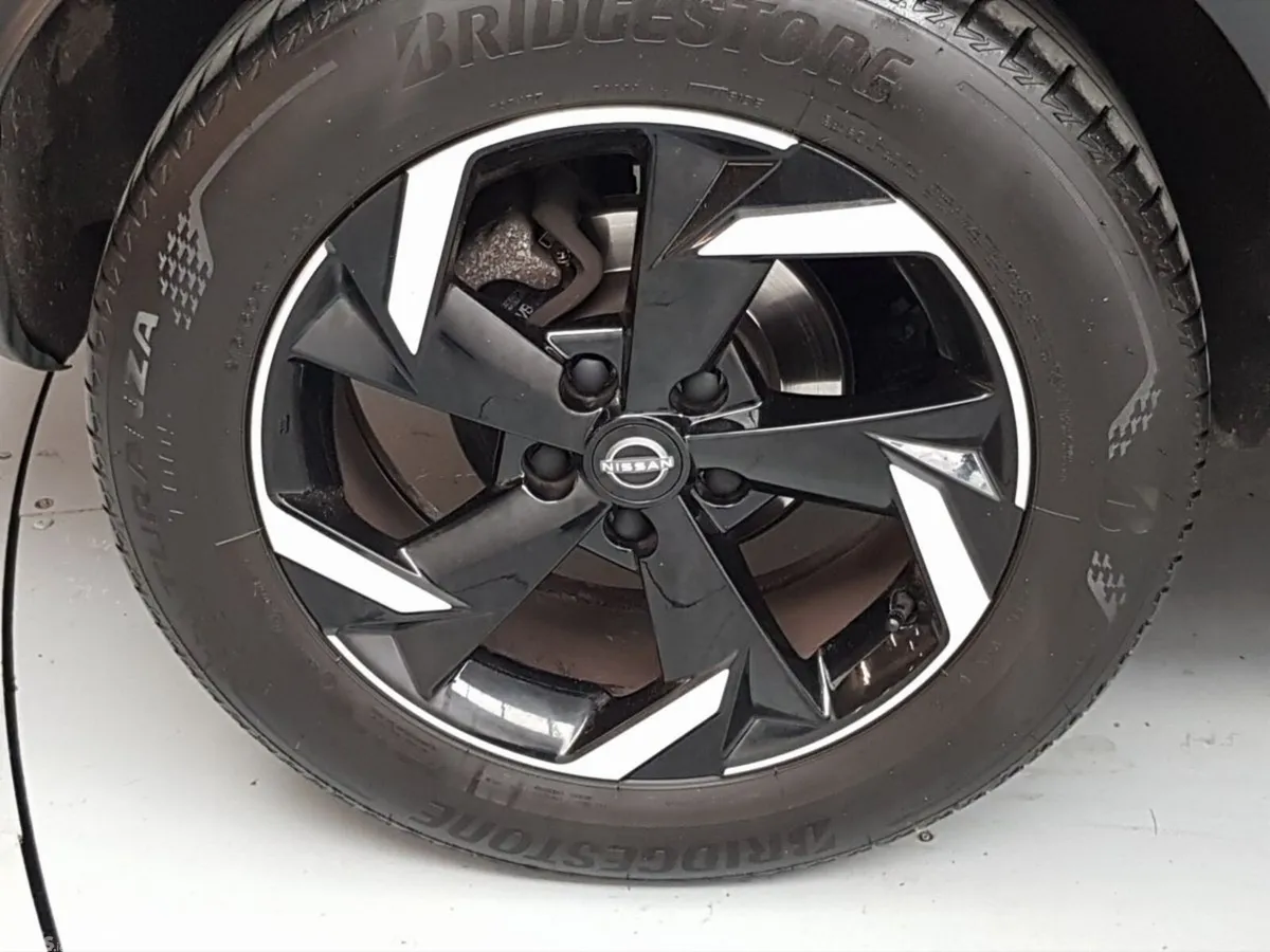 Nissan Juke SUV, Petrol, 2024, Red