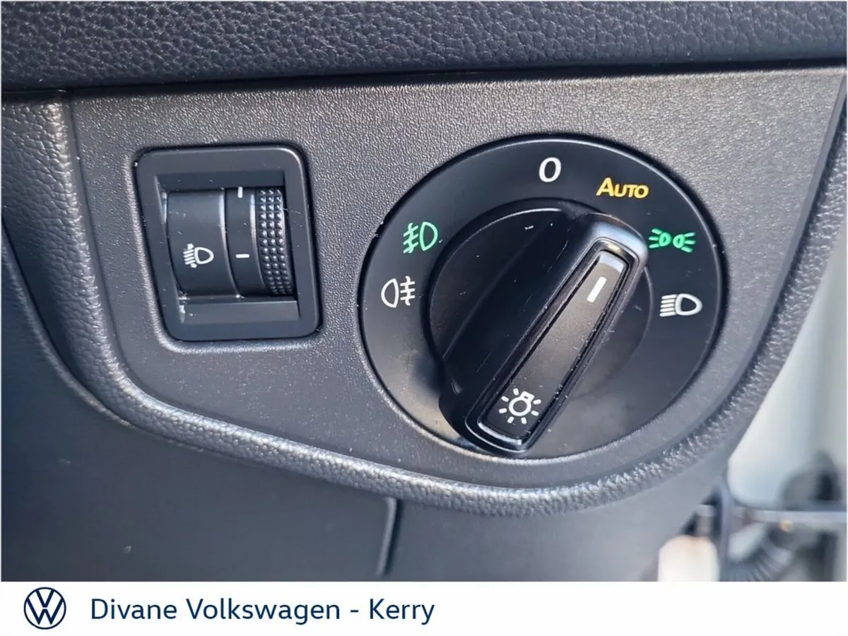 Volkswagen Taigo SUV, Petrol, 2026, Grey