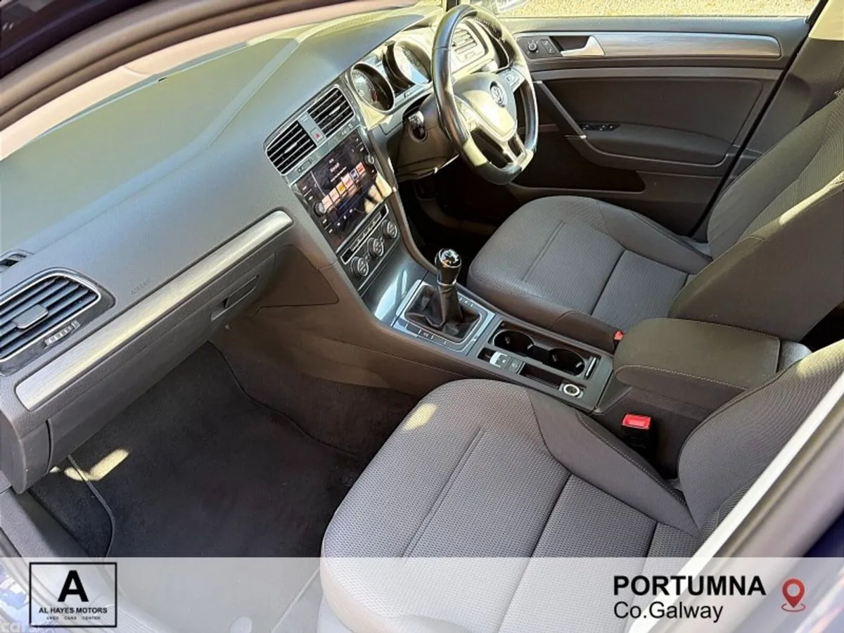 Volkswagen Golf Estate, Petrol, 2017, Blue