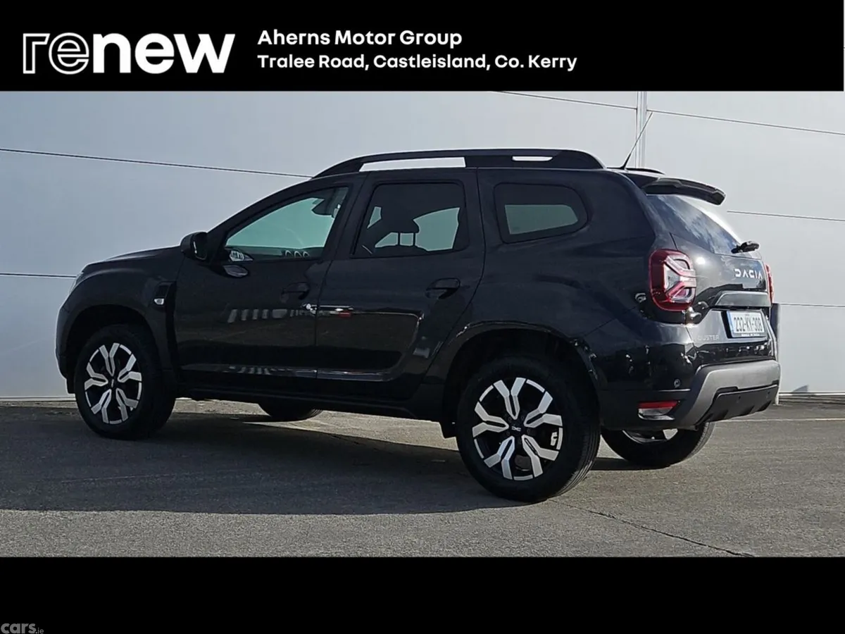 Dacia Duster SUV, Petrol, 2023, Black