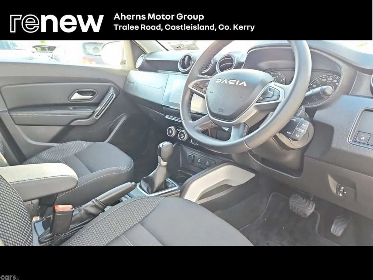Dacia Duster SUV, Petrol, 2023, Black