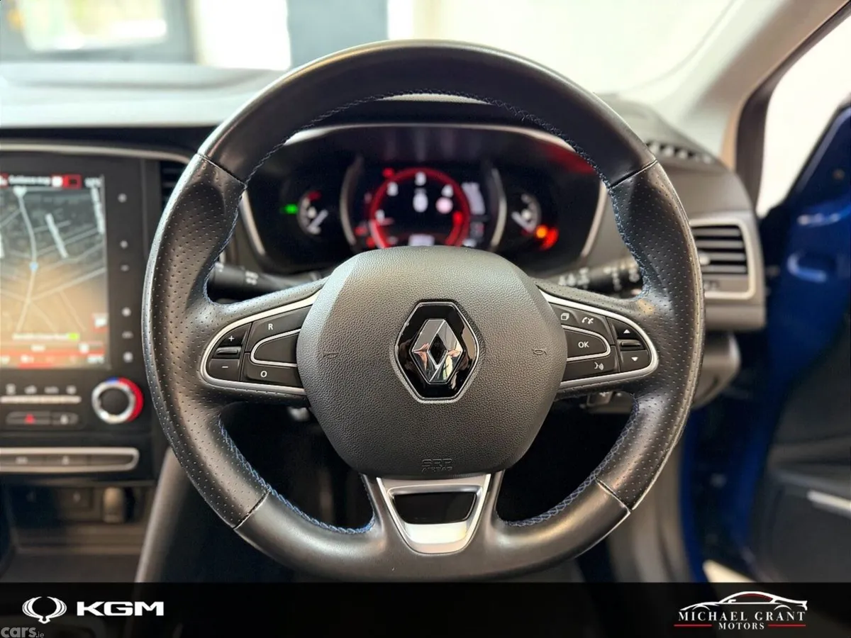 Renault Megane Hatchback, Diesel, 2019, Blue