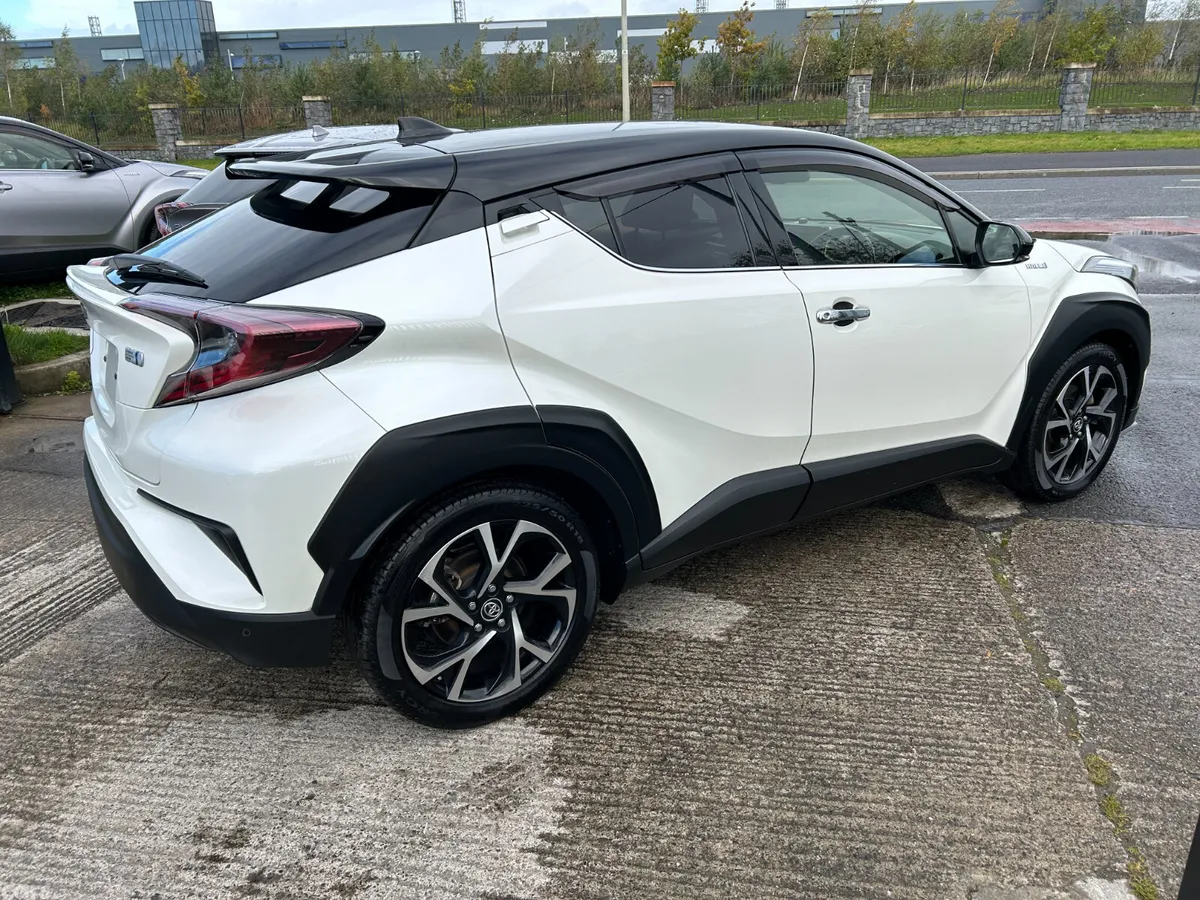 Toyota C-HR Hatchback, Petrol Hybrid, 2017, White