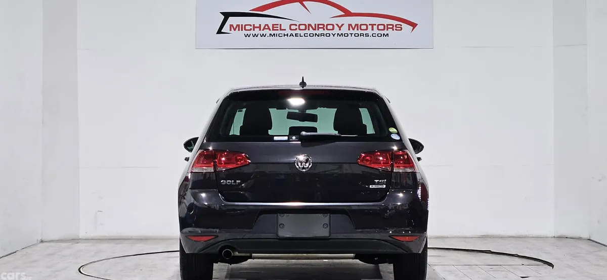 Volkswagen Golf Hatchback, Petrol, 2015, Grey