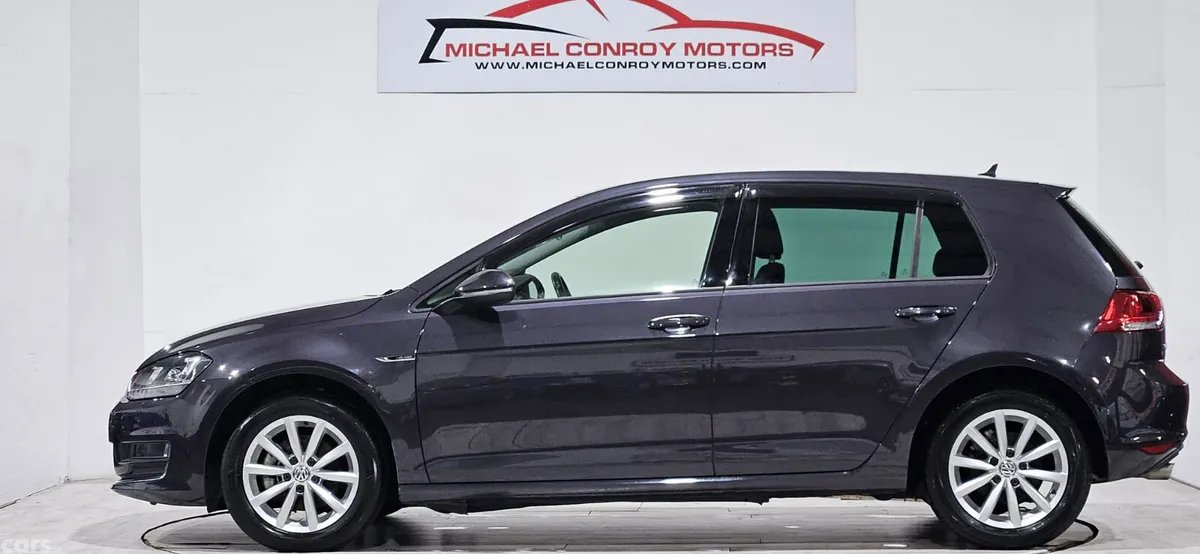 Volkswagen Golf Hatchback, Petrol, 2015, Grey