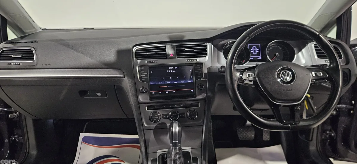 Volkswagen Golf Hatchback, Petrol, 2015, Grey