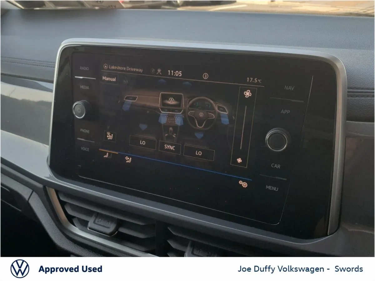 Volkswagen T-Roc SUV, Petrol, 2023, White