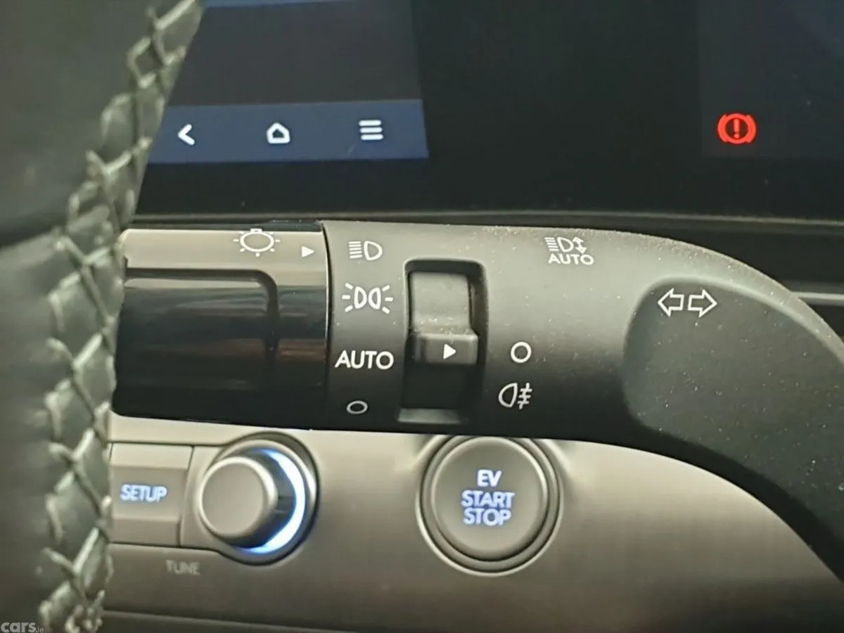 Hyundai KONA Hatchback, Electric, 2026, Silver