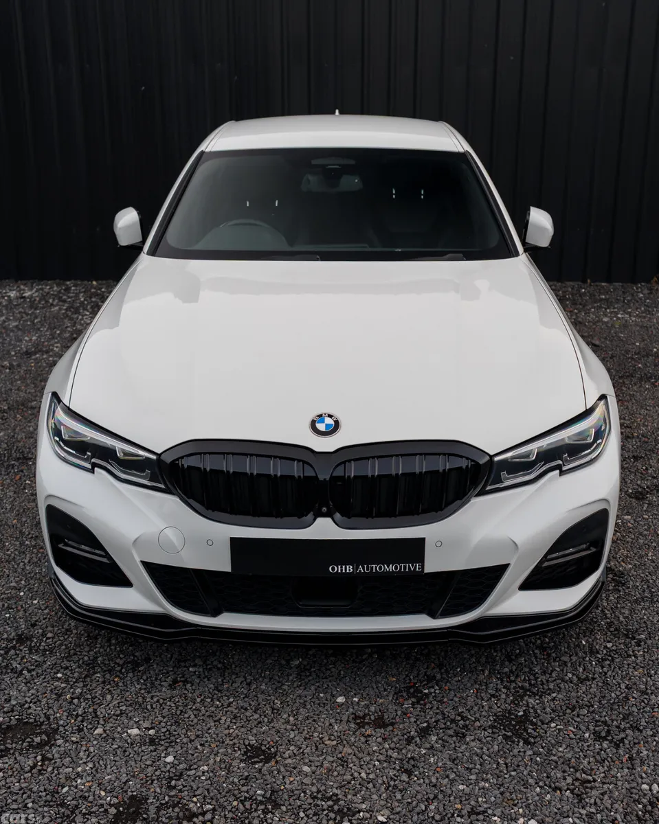 BMW 3-Series Saloon, Petrol Hybrid, 2021, White