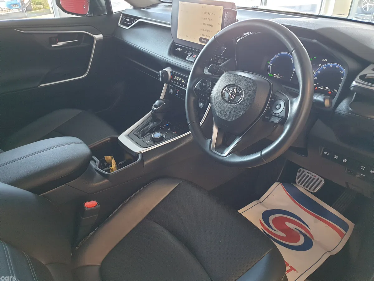 Toyota RAV4 SUV, Petrol Hybrid, 2023, Grey