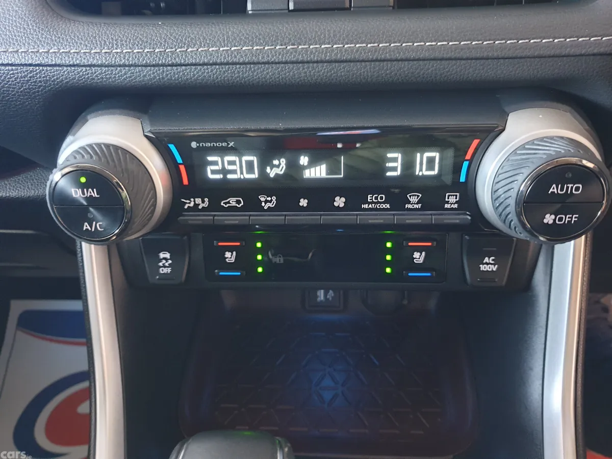 Toyota RAV4 SUV, Petrol Hybrid, 2023, Grey
