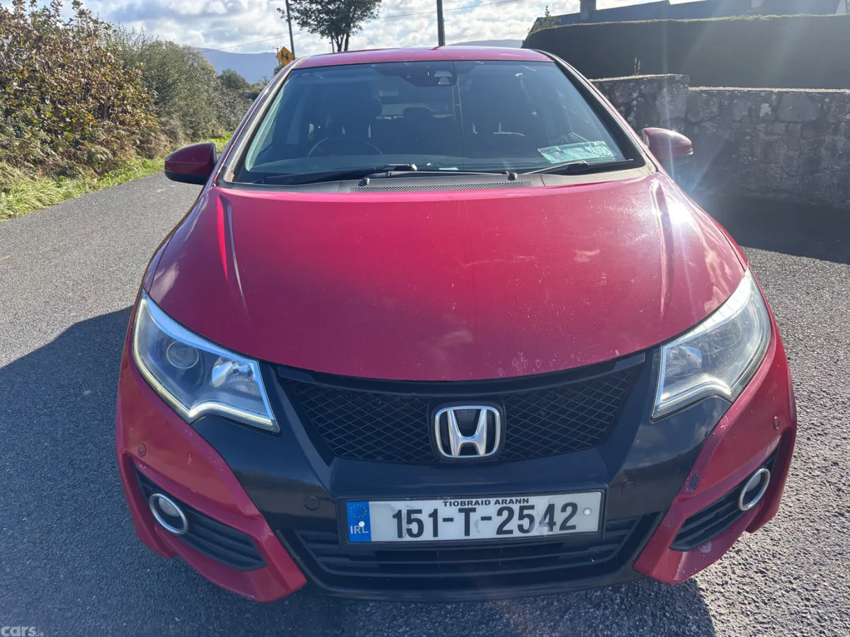Honda Civic Hatchback, Diesel, 2015, Red