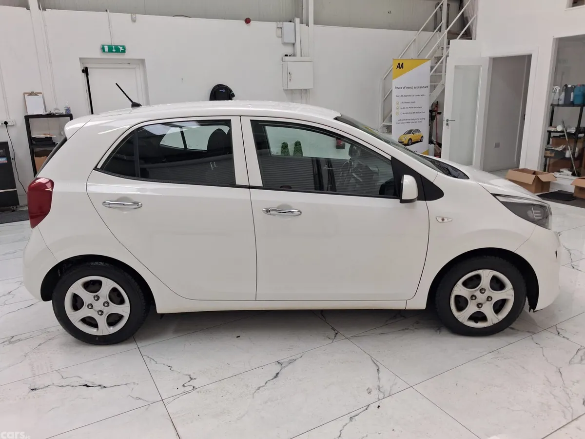 Kia Picanto Hatchback, Petrol, 2019, White
