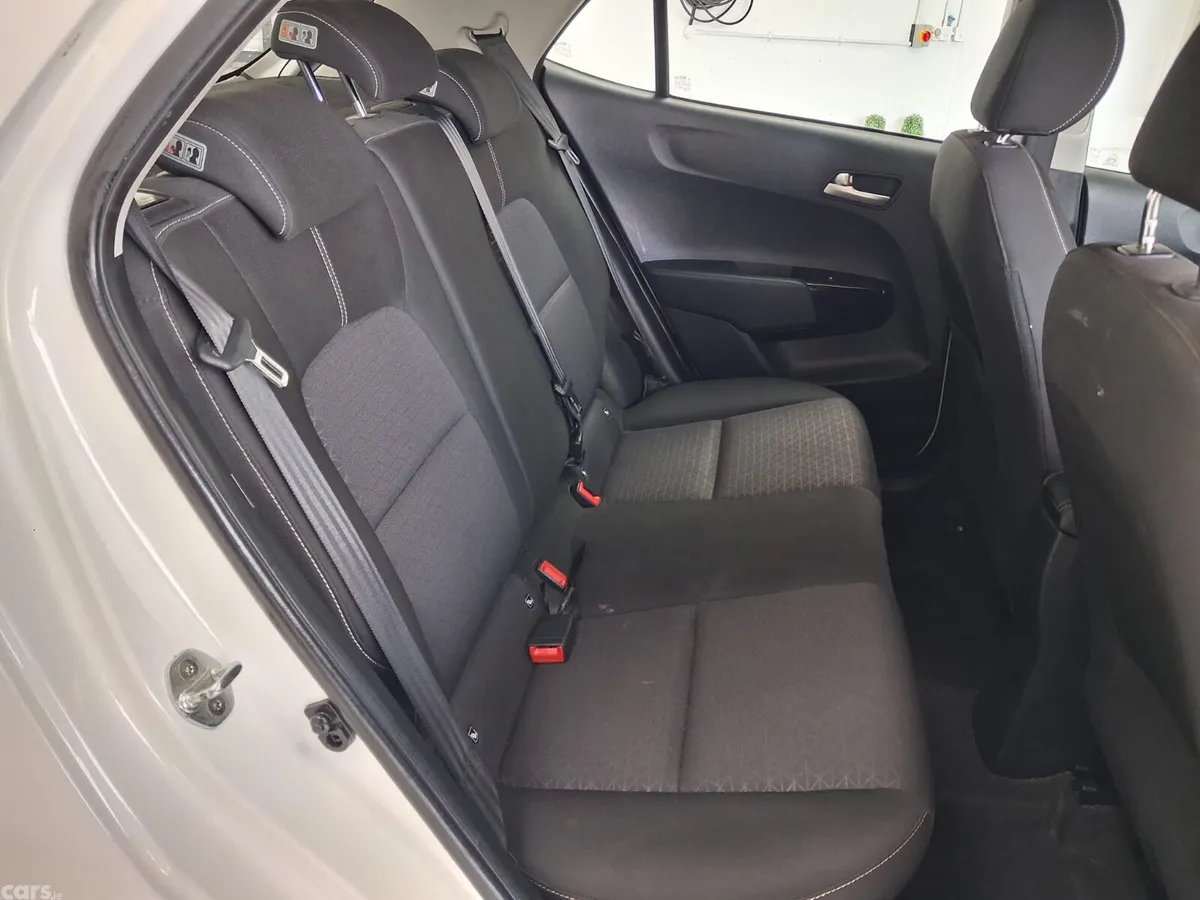 Kia Picanto Hatchback, Petrol, 2019, White