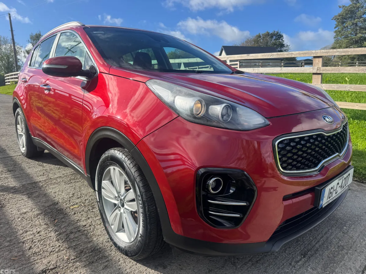 Kia Sportage SUV, Diesel, 2016, Red