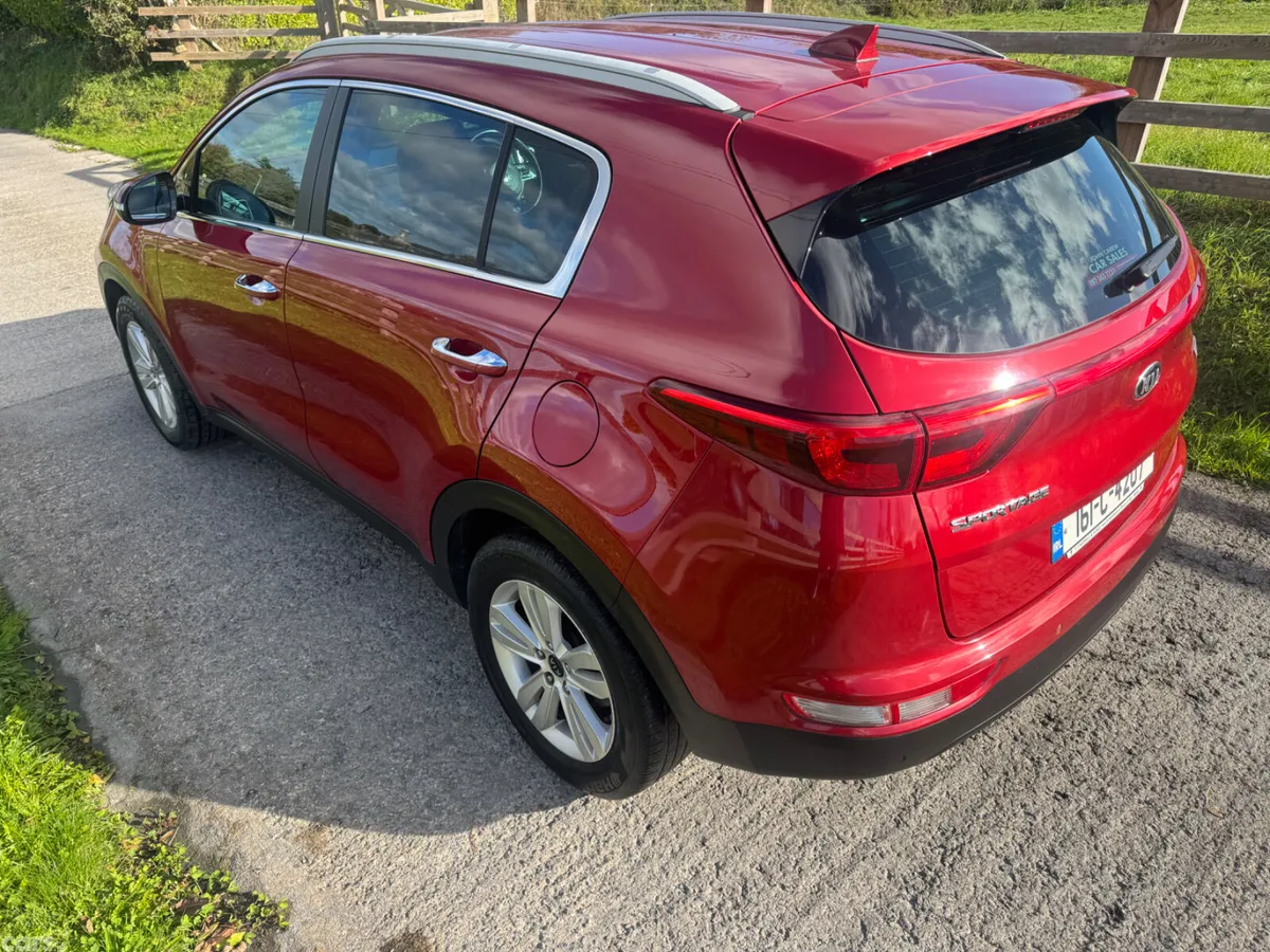 Kia Sportage SUV, Diesel, 2016, Red