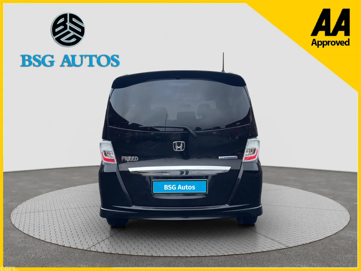 Honda Freed MPV, Petrol Hybrid, 2014, Black