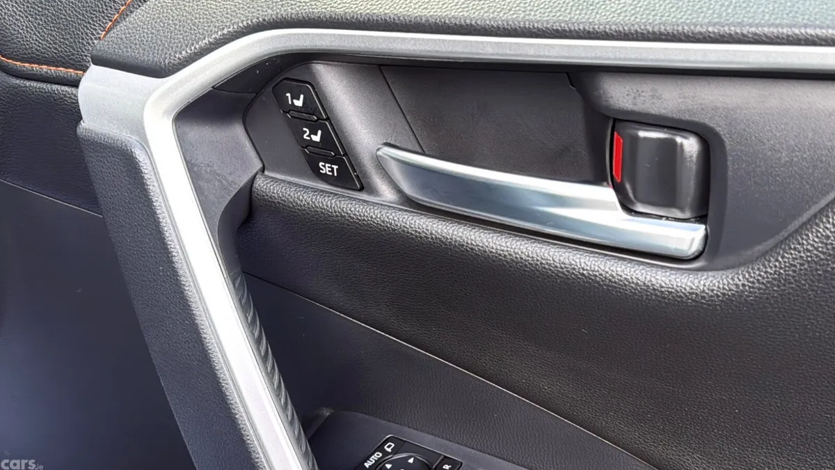 Toyota RAV4 SUV, Petrol Hybrid, 2022, Grey
