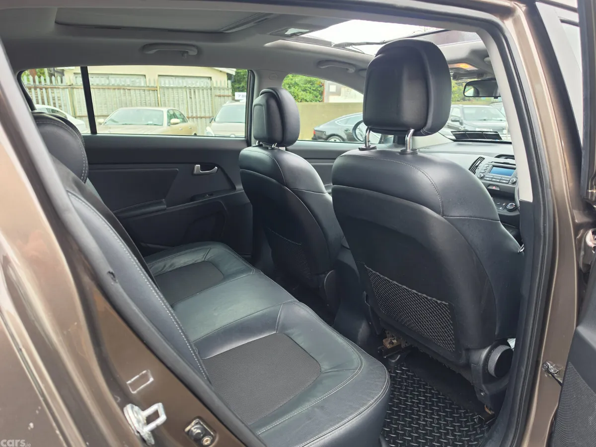 Kia Sportage SUV, Diesel, 2012, Brown